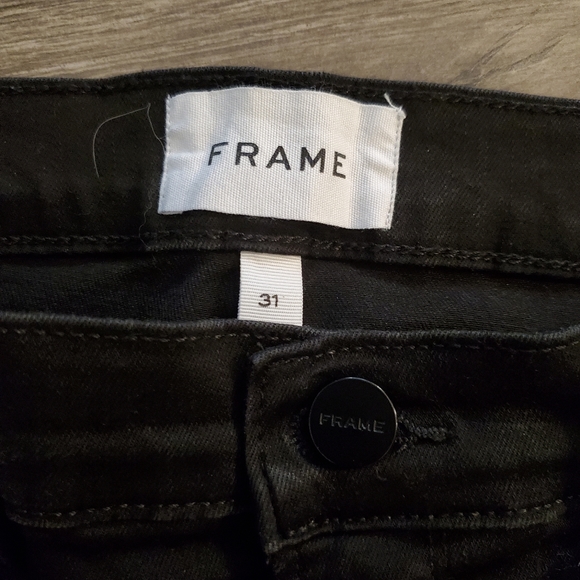 FRAME | Ali High Rise Cigarette Skinny Jeans in Black (Size 31) - Picture 8 of 10